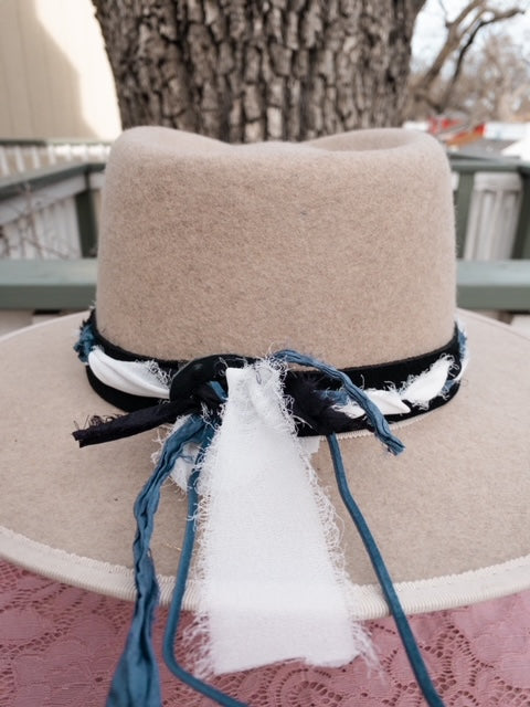 Add a little Twist to your Brim